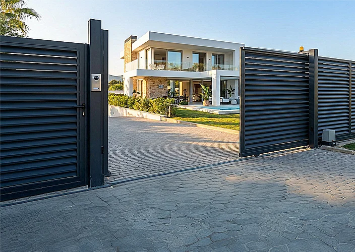 Плъзгаща порта